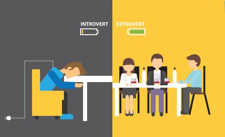  Introvert: 3 këshilla për t’u shquar në punë